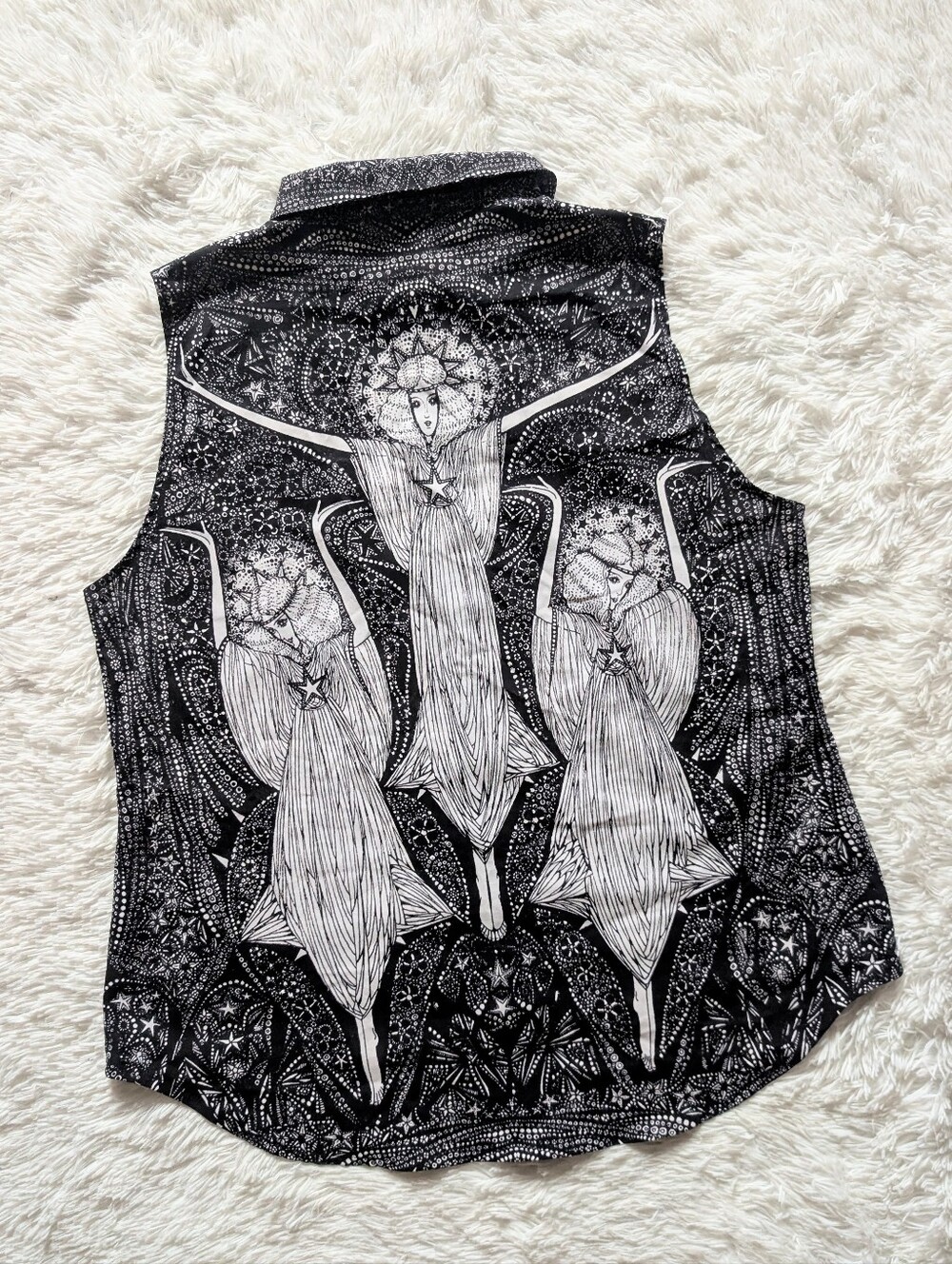 Blackmilk The Sacred Flame Witchy Harvest Collection Business Time Shirt Large - Picture 6 of 10